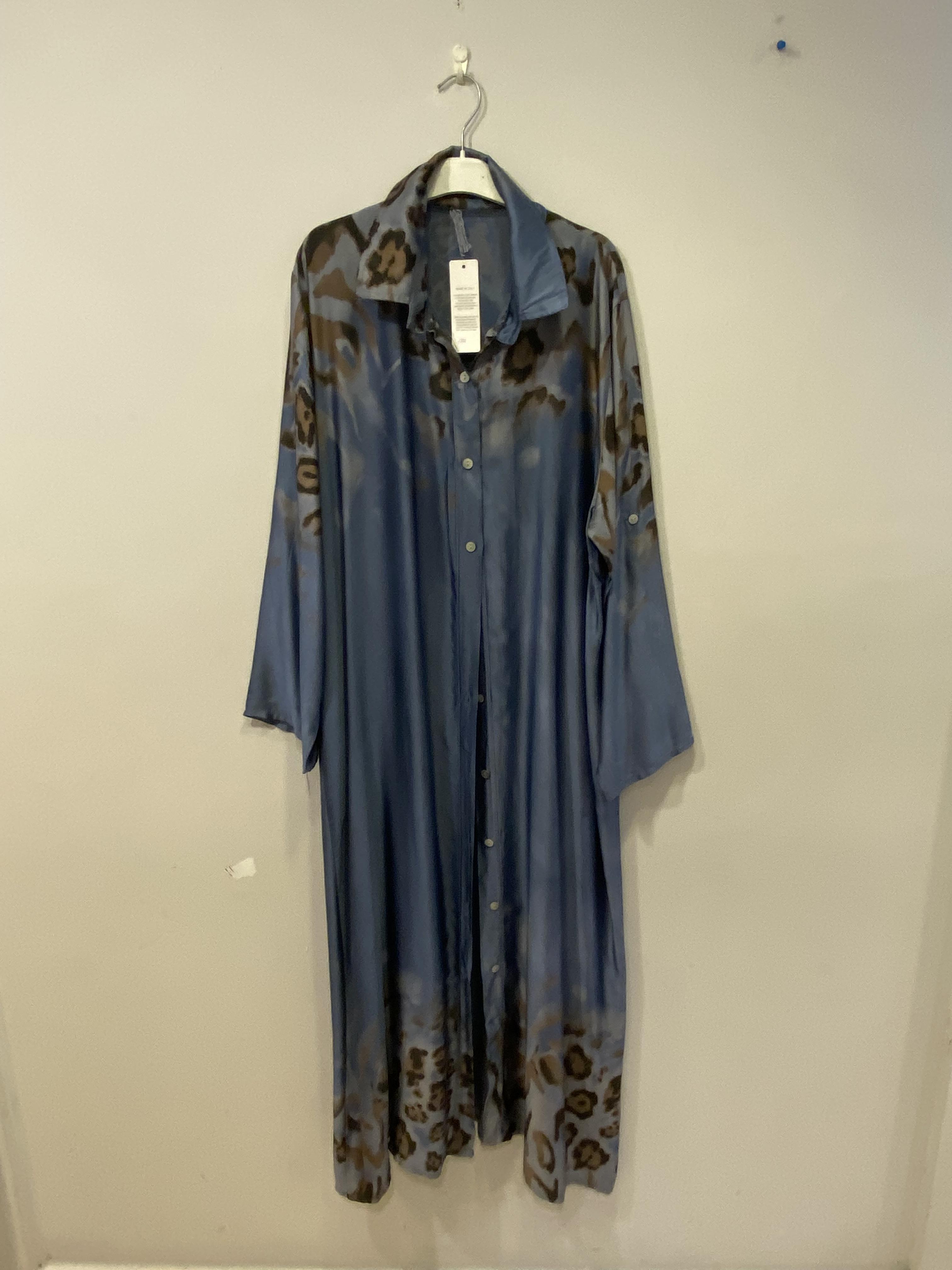 42-50 beden uyumlu saten uzun kollu dış kap veya gömlek elbise